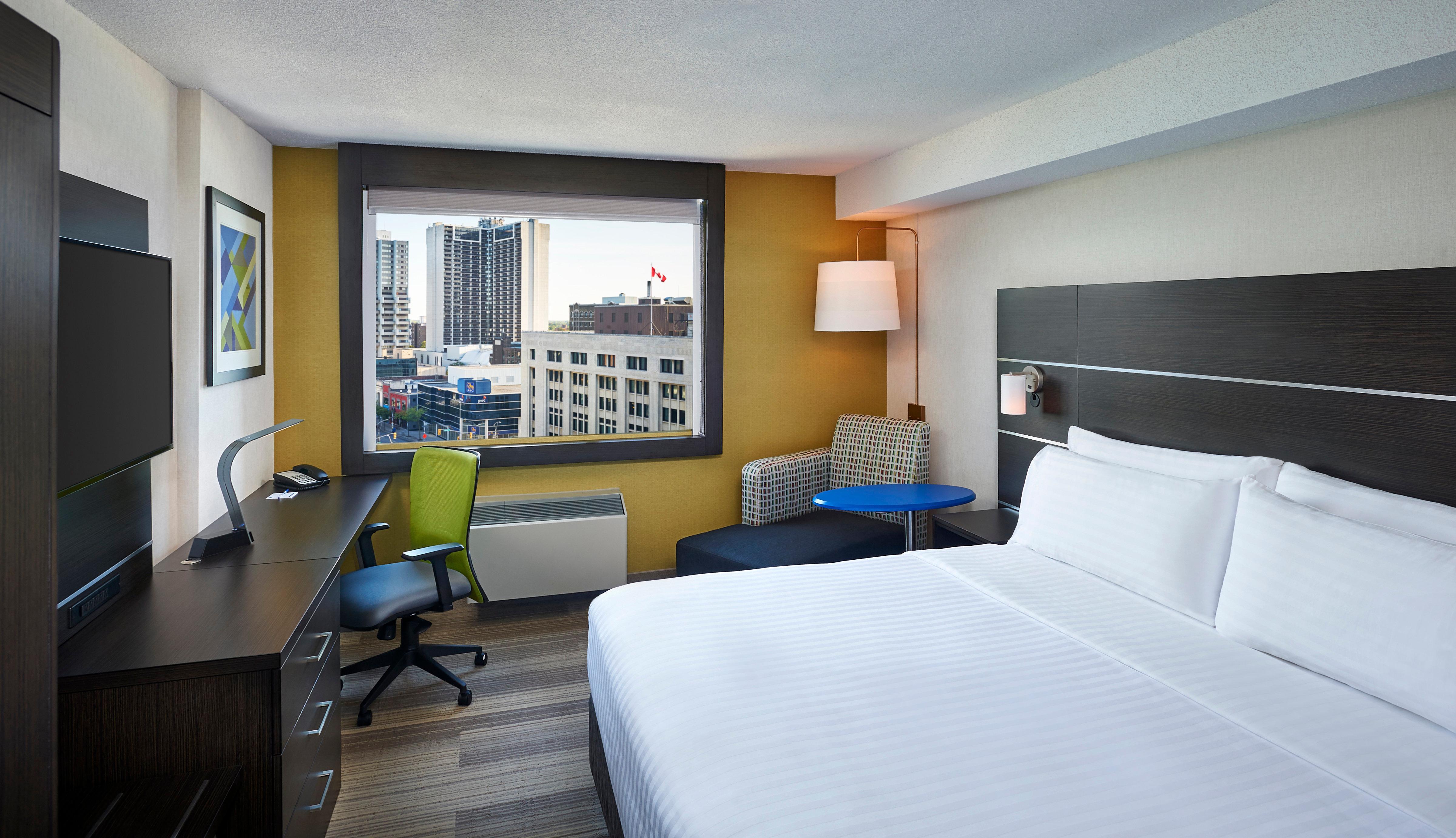 Holiday Inn Express Windsor Waterfront By Ihg Exterior foto