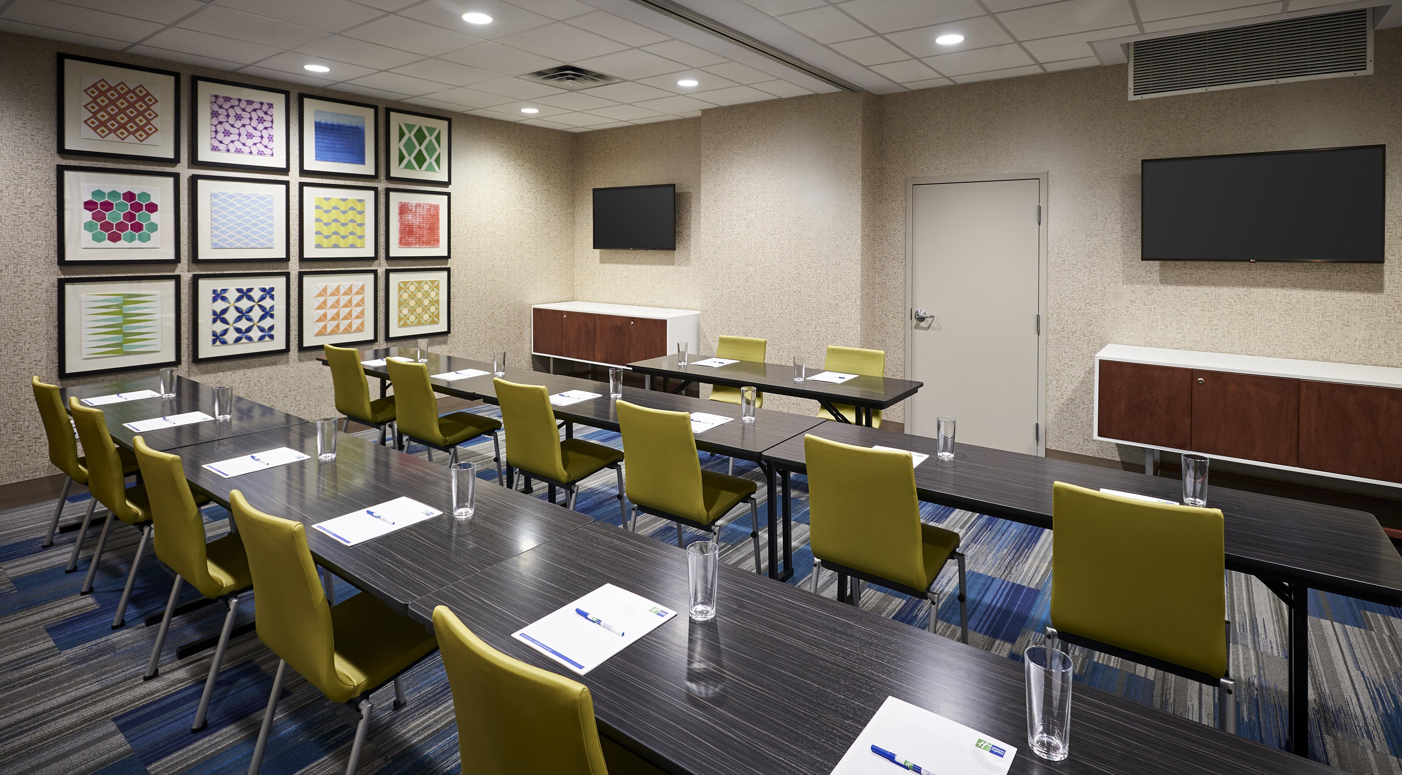 Holiday Inn Express Windsor Waterfront By Ihg Exterior foto